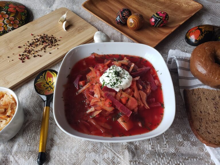 Russian borscht, culture, traditional foods, foods of the world.